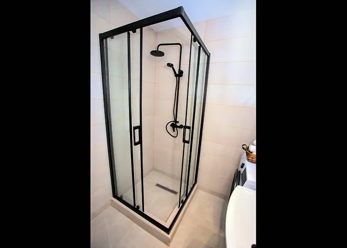 Flh - Emily's Secret