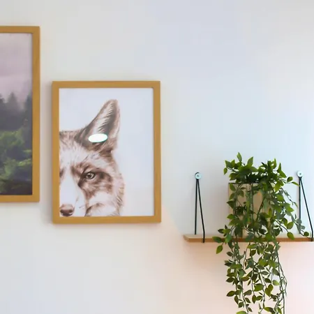 Flh - Emily's Secret Appartement