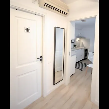 Flh - Emily's Secret * Bükreş