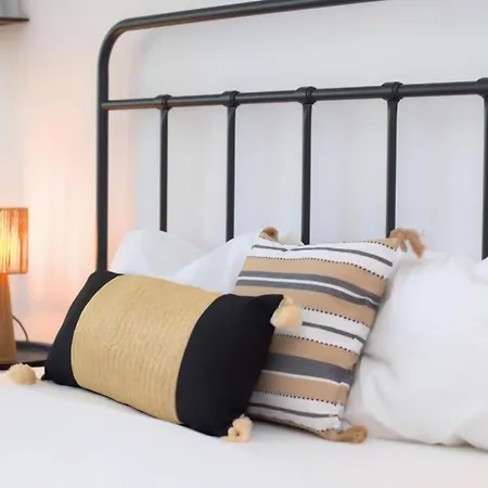 Flh - Emily's Secret Διαμέρισμα *